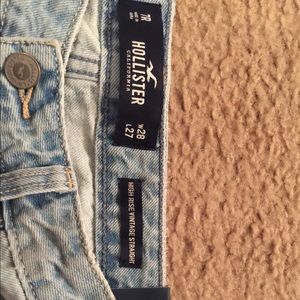 Hollister high rise vintage straight jeans